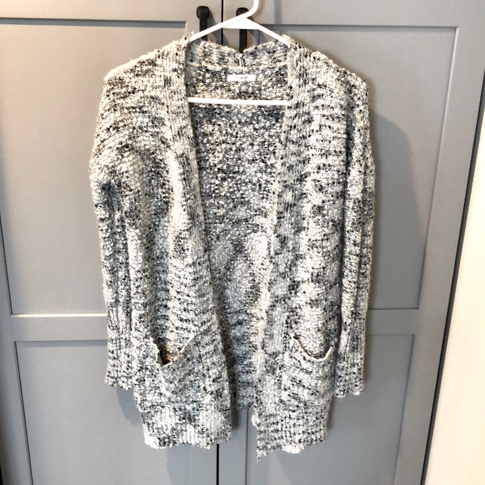 Maurices cardigan
